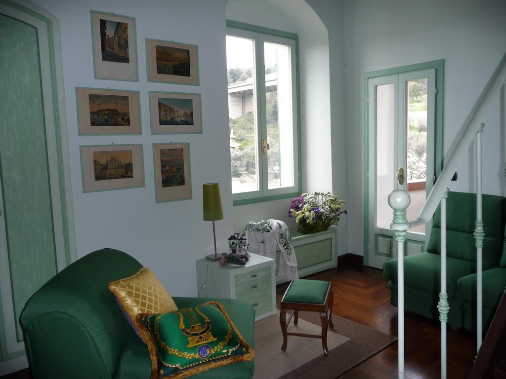 Ca Dei Conti Villa San Bartolomeo Al Mare Bilik gambar