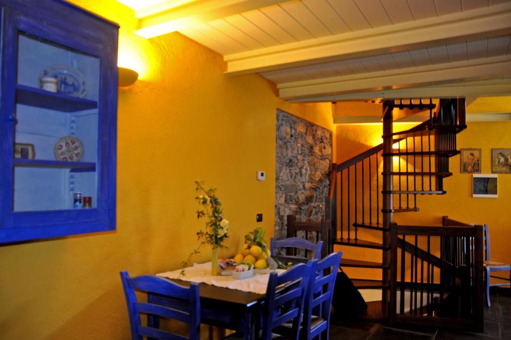 Ca Dei Conti Villa San Bartolomeo Al Mare Bilik gambar