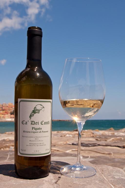 Ca Dei Conti Villa San Bartolomeo Al Mare Luaran gambar