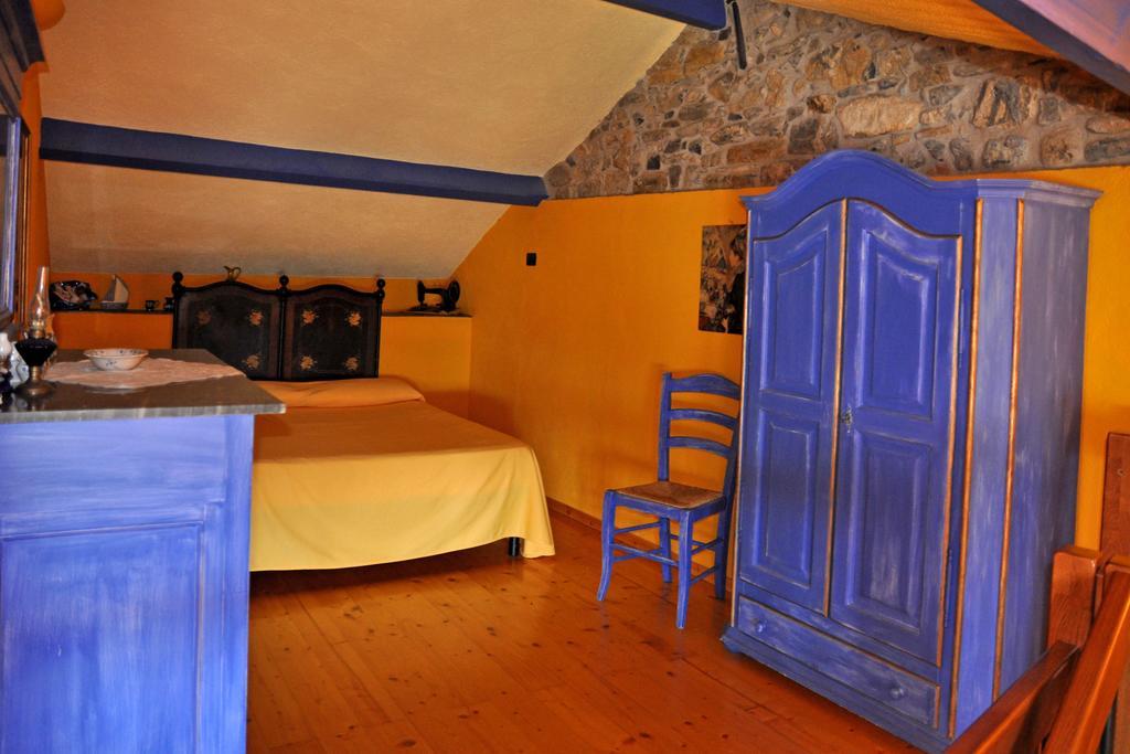 Ca Dei Conti Villa San Bartolomeo Al Mare Bilik gambar