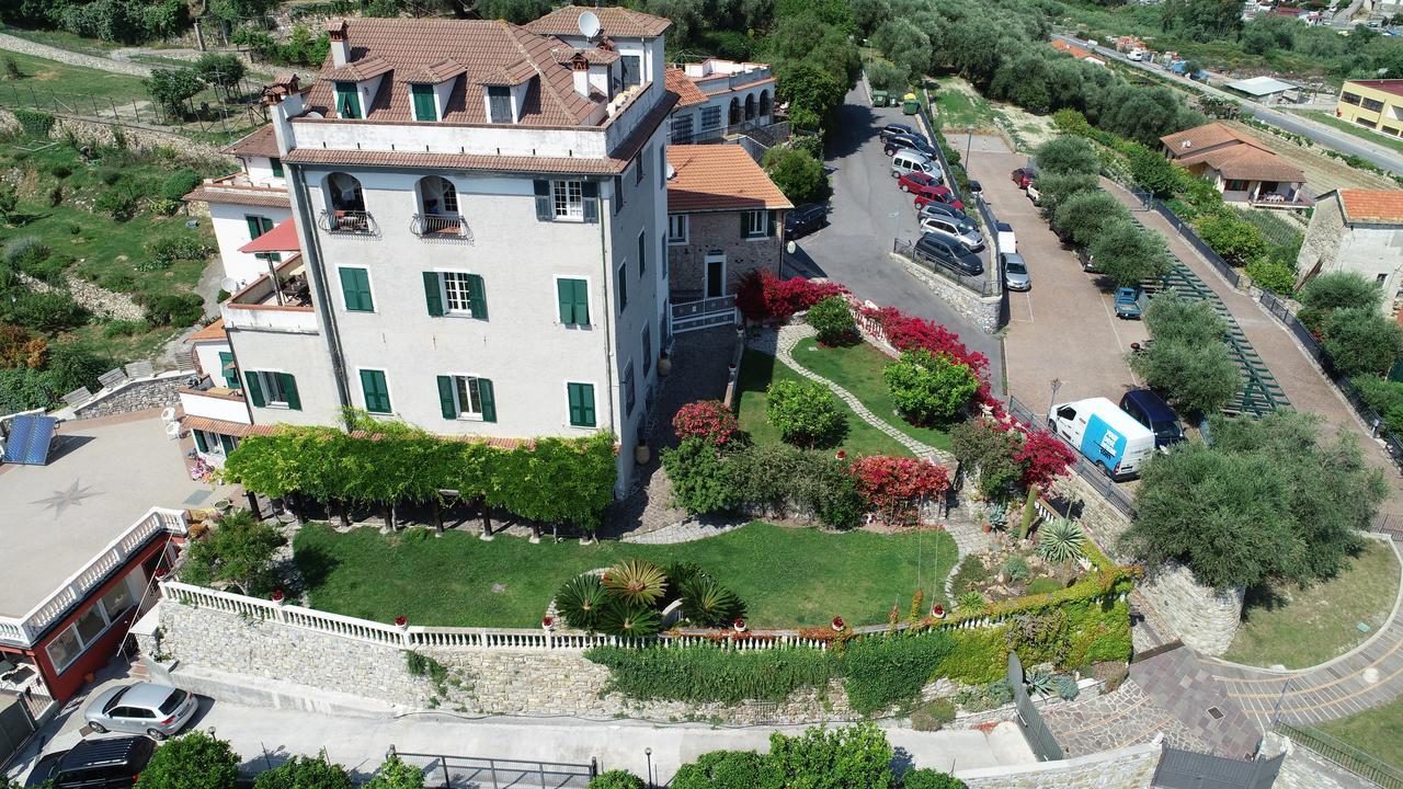 Ca Dei Conti Villa San Bartolomeo Al Mare Luaran gambar
